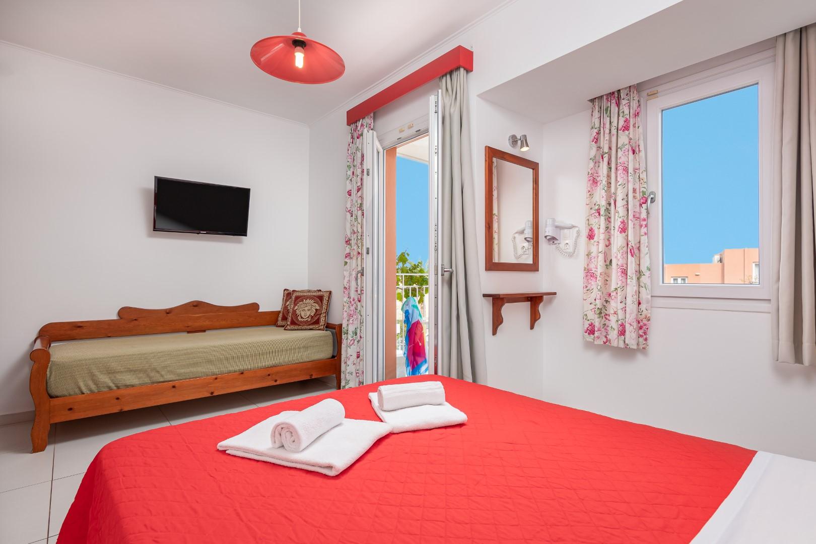 Bellos Hotel Apartments Hersonissos (Crete) Exterior foto