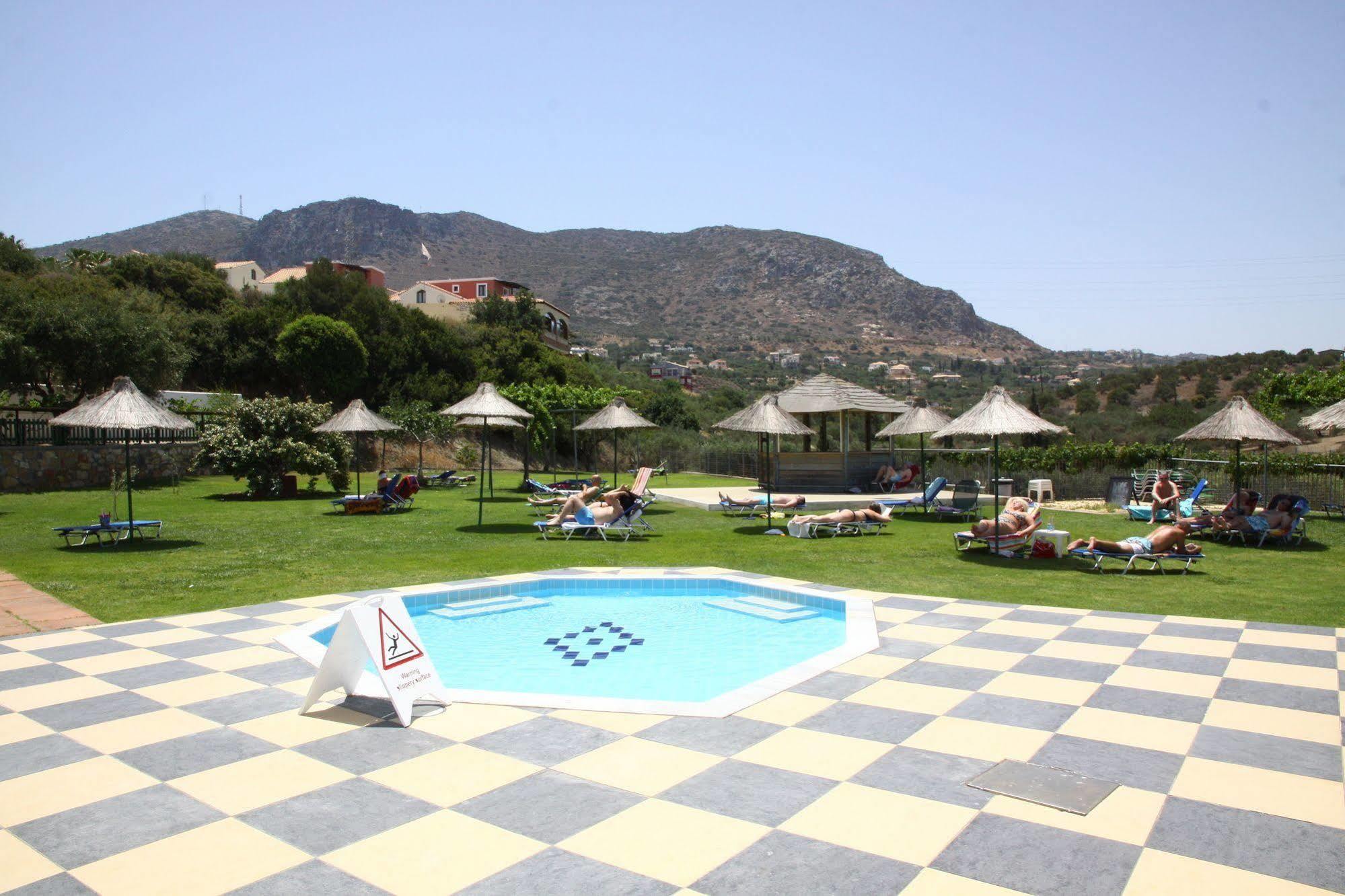 Bellos Hotel Apartments Hersonissos (Crete) Exterior foto